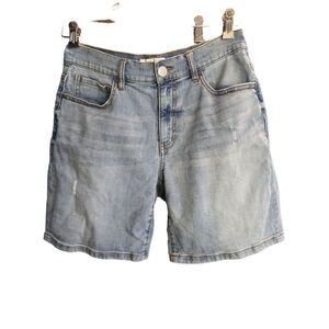 Cabi Distressed Denim Shorts Size 6 Blue